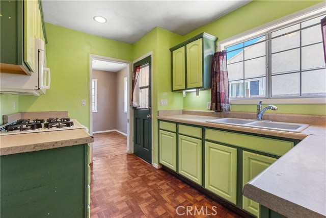Detail Gallery Image 13 of 50 For 1654 W 216th St, Torrance,  CA 90501 - 3 Beds | 2 Baths