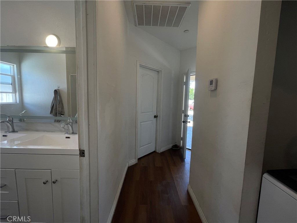 MLS #DW25150231 image #25