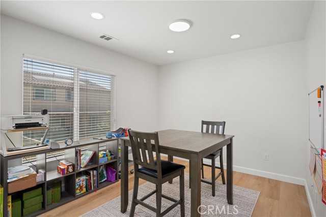 34287 Deergrass Way, Lake Elsinore CA: https://media.crmls.org/medias/05c2e820-5a71-47ad-9543-99db3308381b.jpg
