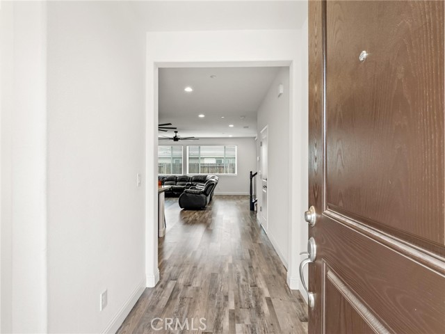 Detail Gallery Image 5 of 36 For 4080 San Jose, Clovis,  CA 93619 - 3 Beds | 3 Baths