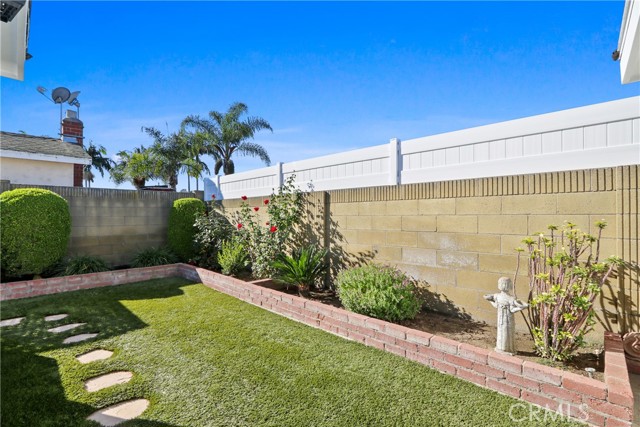 Detail Gallery Image 24 of 25 For 5633 Lakia, Cypress,  CA 90630 - 3 Beds | 2 Baths