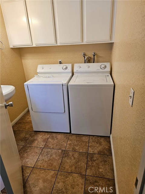 312 Canyon Crest, Lake Arrowhead CA: https://media.crmls.org/medias/05c3b06a-000d-4bf5-bd94-c02d8a4d3c29.jpg