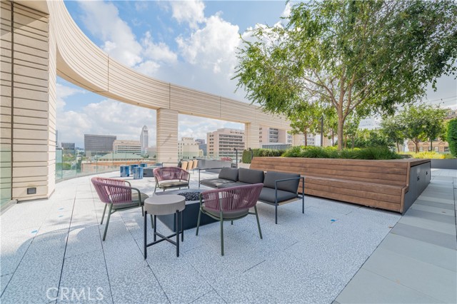 Detail Gallery Image 33 of 68 For 400 S Broadway #3106,  Los Angeles,  CA 90013 - 1 Beds | 1 Baths