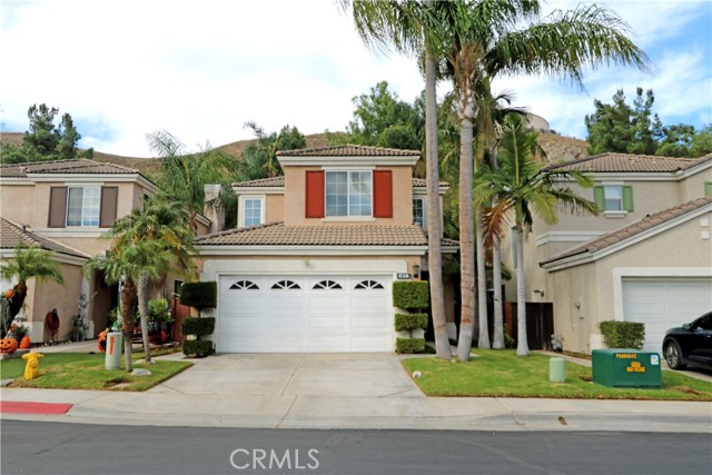 816 Cimarron Ln, Corona, CA 92879