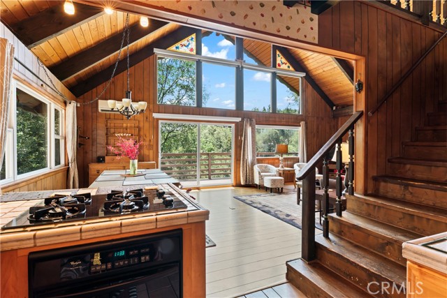 Detail Gallery Image 24 of 42 For 332 Wylerhorn Dr, Crestline,  CA 92325 - 4 Beds | 2/1 Baths
