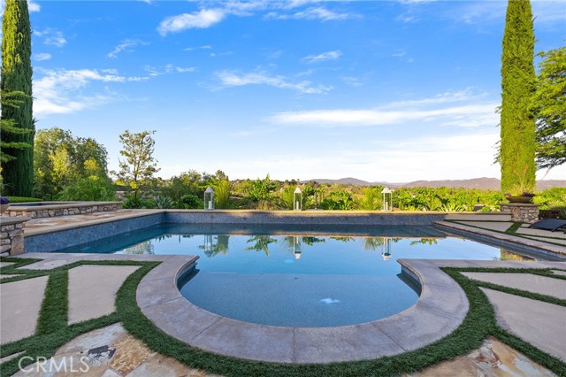 33260 Susan Grace Court, Temecula CA: https://media.crmls.org/medias/05c6a0b7-728f-4d8d-8cf4-a907afc8f1d5.jpg