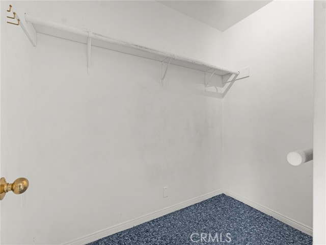 4854 Ranchito Avenue, Sherman Oaks CA: https://media.crmls.org/medias/05c6b3d1-1734-4e4f-ada8-449123850bce.jpg