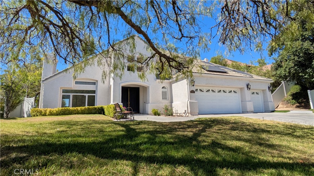 15435 Live Oak Springs Canyon