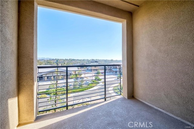 Front Image Thumbnail for CRPW26109432