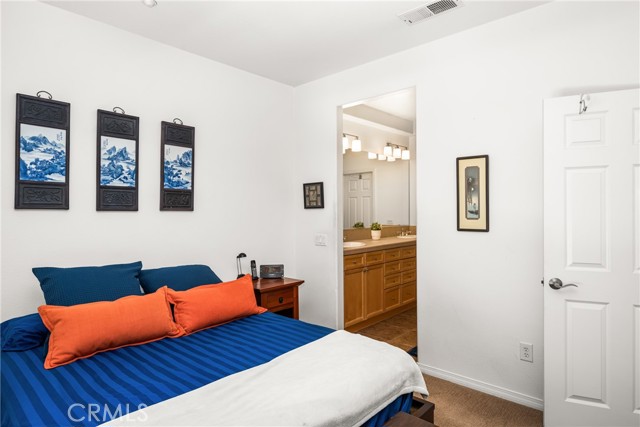 92 Chula Vista, Irvine CA: https://media.crmls.org/medias/05c83de4-2f51-46e1-bffc-99341f570d18.jpg