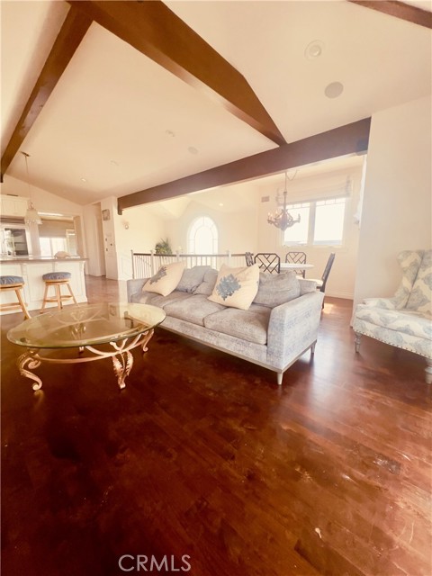 Detail Gallery Image 20 of 75 For 132 28th St, Hermosa Beach,  CA 90254 - 5 Beds | 4/1 Baths