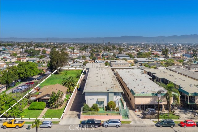 Detail Gallery Image 2 of 7 For 1455 W 105th St, Los Angeles,  CA 90047 - 1 Beds | 1 Baths