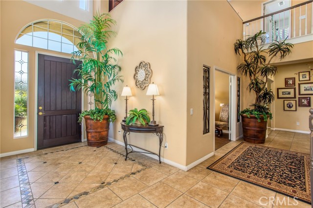 Detail Gallery Image 6 of 72 For 2109 Canyon View Ln, Redlands,  CA 92373 - 4 Beds | 4 Baths