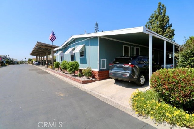 12623 Lake Frost Way, La Mirada CA: https://media.crmls.org/medias/05ca2bbd-622e-487a-96a7-3a417d13048e.jpg