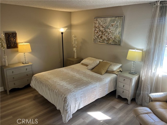 13120 Del Monte Drive, Seal Beach CA: https://media.crmls.org/medias/05cb2618-7041-4310-af86-851bad1bac61.jpg