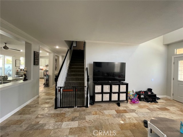 Detail Gallery Image 5 of 45 For 1318 Hermosa Dr, Corona,  CA 92879 - 4 Beds | 2/1 Baths