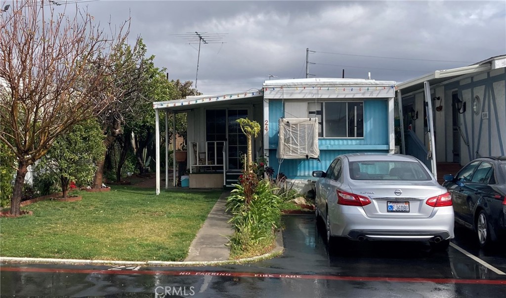 185 Eucalyptus Avenue N 24, Rialto, CA 92376