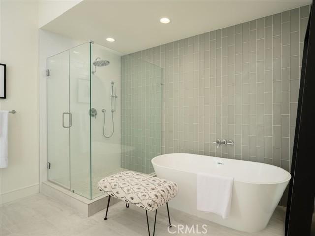 Detail Gallery Image 20 of 32 For 468 Ashton Dr, Laguna Beach,  CA 92651 - 4 Beds | 4/1 Baths