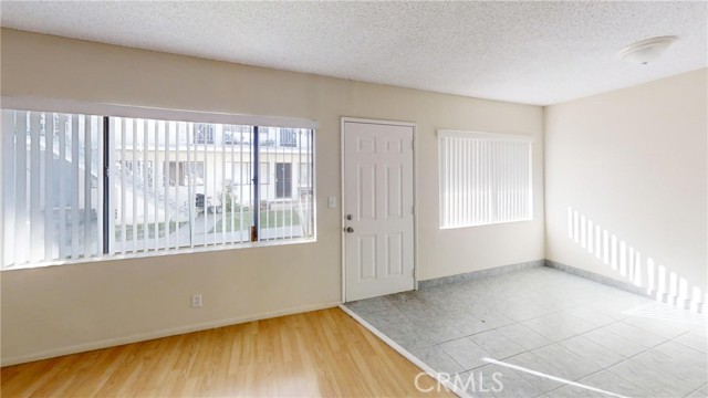 Detail Gallery Image 4 of 15 For 13609 Van Ness Ave #2,  Gardena,  CA 90249 - 2 Beds | 1 Baths