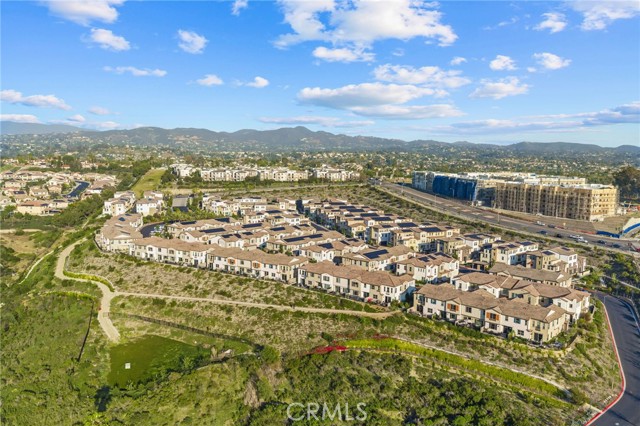 Detail Gallery Image 44 of 51 For 1704 Laurelwood, Oceanside,  CA 92056 - 3 Beds | 2/1 Baths