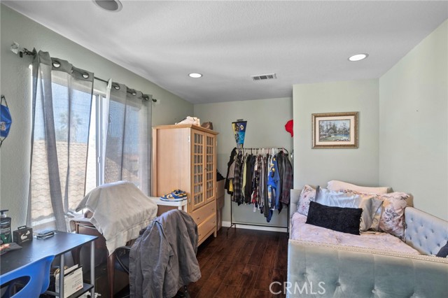 Detail Gallery Image 18 of 30 For 12650 Cobalt, Victorville,  CA 92392 - 3 Beds | 2/1 Baths