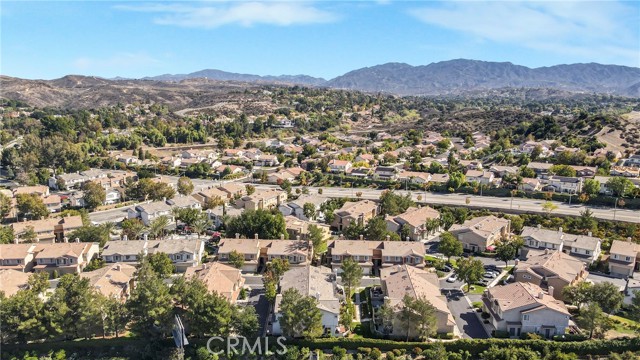 Detail Gallery Image 25 of 33 For 22754 Little Fall Ct, Saugus,  CA 91350 - 3 Beds | 3 Baths