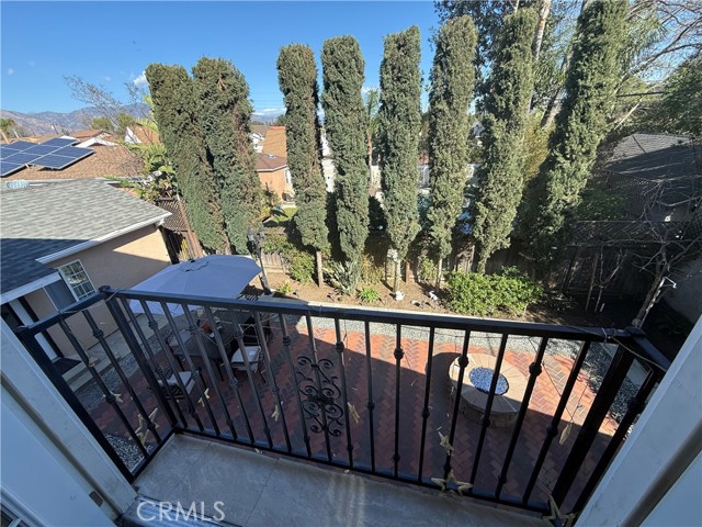 6046 N Willard Avenue, San Gabriel CA: https://media.crmls.org/medias/05ce2eb1-8e09-4731-9448-c17d663ea107.jpg