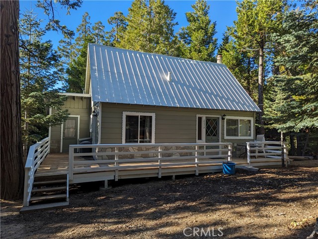 Detail Gallery Image 1 of 1 For 25978 Mile Pine Rd, Twin Peaks,  CA 92391 - 2 Beds | 1 Baths