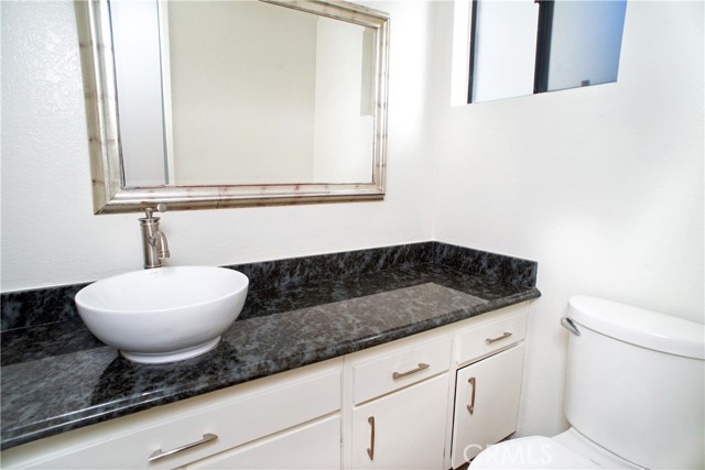1244 Valley View photo 7
