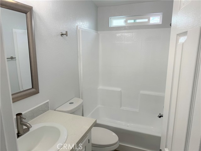 Detail Gallery Image 11 of 15 For 3700 Buchanan Ave #63,  Riverside,  CA 92505 - 2 Beds | 2 Baths