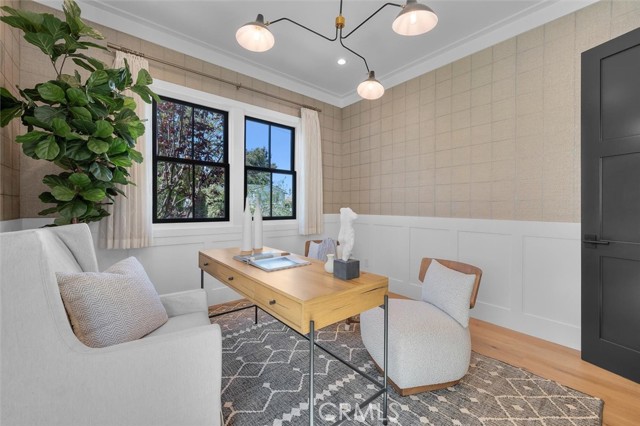 Detail Gallery Image 28 of 75 For 676 18th St, Manhattan Beach,  CA 90266 - 6 Beds | 6/2 Baths