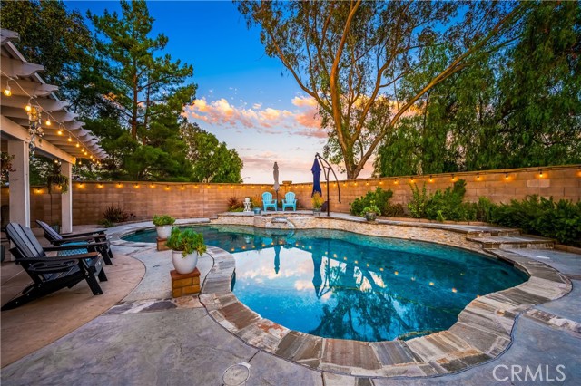33037 Paterno Street, Temecula CA: https://media.crmls.org/medias/05cfb875-8887-4fce-9d69-57453b24beea.jpg
