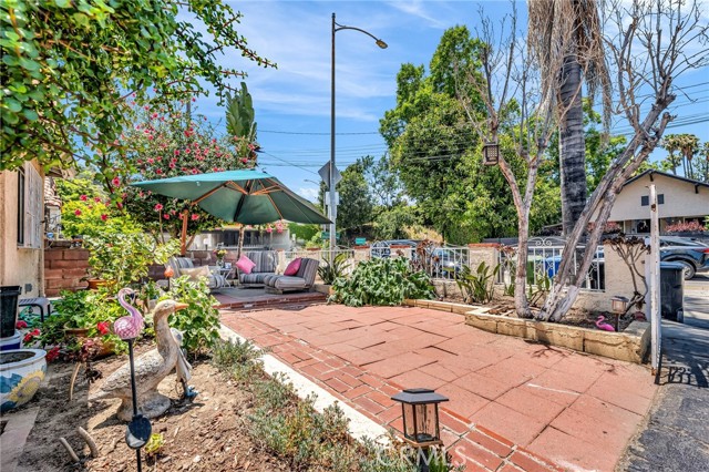 2660 Newell Street, County - Los Angeles CA: https://media.crmls.org/medias/05d10b9b-c955-4de7-804d-4f6febcd5679.jpg