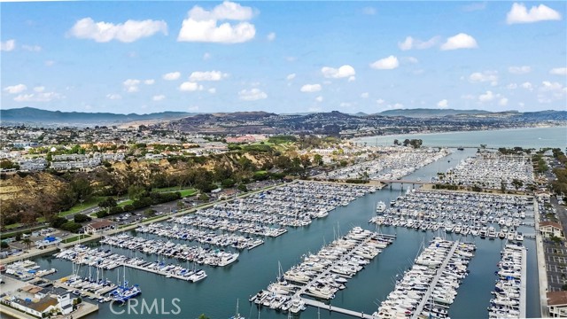 32702 Seven Seas Drive, Dana Point CA: https://media.crmls.org/medias/05d225f7-0208-496c-b25b-b78f44bec92f.jpg