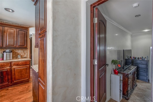 Detail Gallery Image 11 of 30 For 8266 Fontana St, Downey,  CA 90241 - 2 Beds | 1 Baths