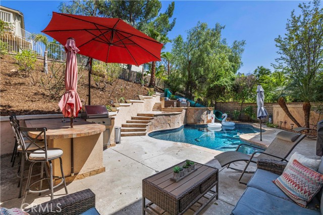 28436 Calex Drive, Valencia CA: https://media.crmls.org/medias/05d30633-c4f5-40b8-946a-9c54d68169b9.jpg