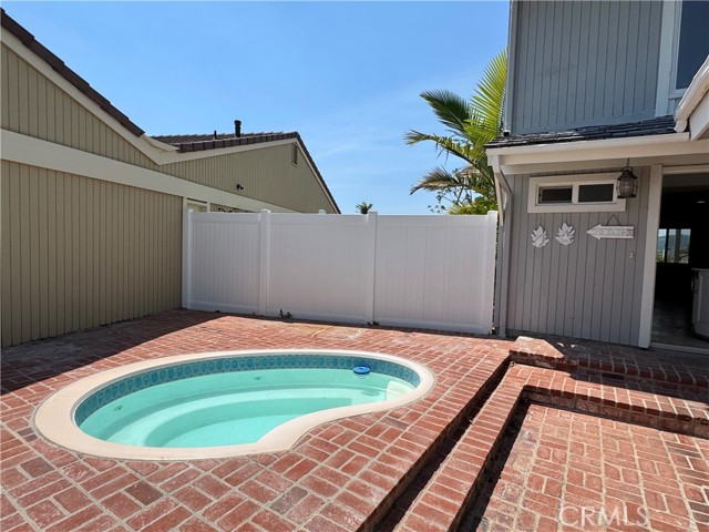33425 Spinnaker N Drive, Dana Point CA: https://media.crmls.org/medias/05d30ccd-e5bf-4ae3-970a-7ac57e0825d7.jpg