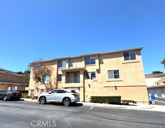 1011 HARBOR VILLAGE Drive, Harbor City CA: https://media.crmls.org/medias/05d3891d-5889-4a36-80de-c3a26aea8a3b.jpg