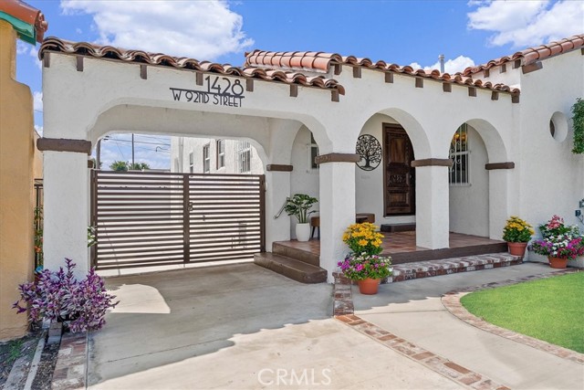 Detail Gallery Image 14 of 34 For 1428 W 92nd St, Los Angeles,  CA 90047 - 3 Beds | 2 Baths