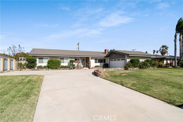 2839 S Whispering Lakes Ln, Ontario, CA 91761