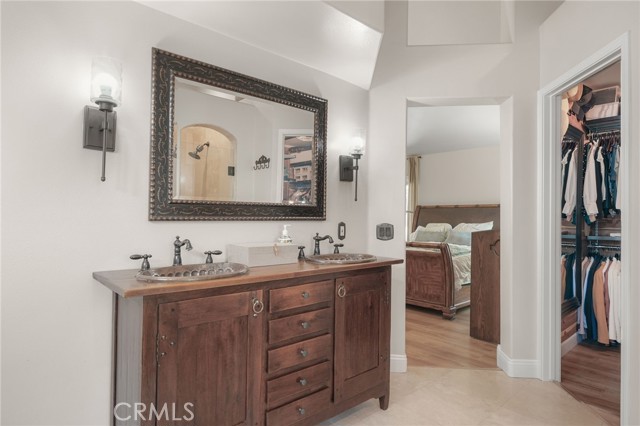 19066 Willow Brook, Lake Forest CA: https://media.crmls.org/medias/05d4641a-3f9e-4648-a793-16ac205733b6.jpg