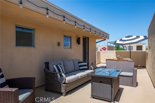 Detail Gallery Image 43 of 49 For 10714 Toluca Ct, Toluca Lake,  CA 91602 - 3 Beds | 3/1 Baths