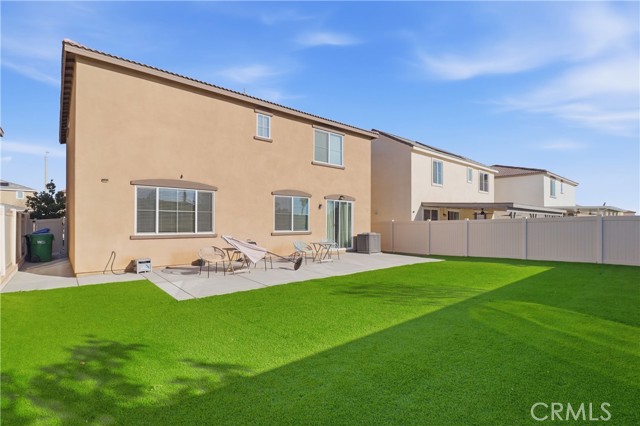 Detail Gallery Image 36 of 38 For 15587 Crusader Dr, Moreno Valley,  CA 92551 - 4 Beds | 3 Baths