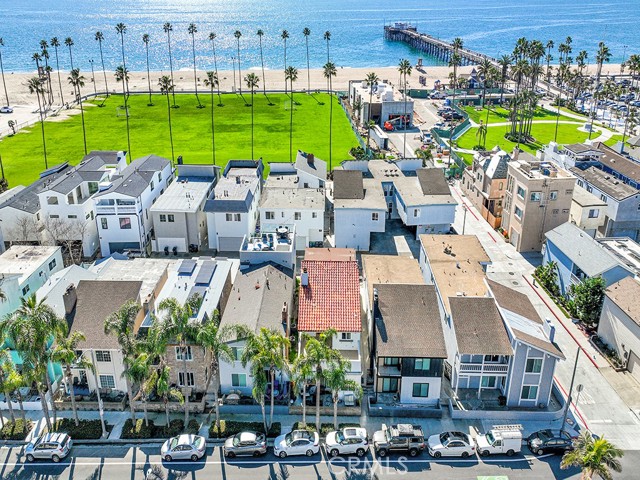 Detail Gallery Image 18 of 18 For 907 E Balboa Bld a,  Newport Beach,  CA 92661 - 3 Beds | 2 Baths