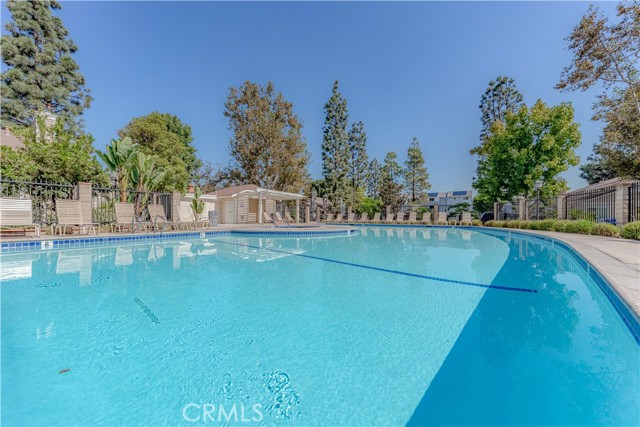 Detail Gallery Image 34 of 38 For 12660 Briarglen Loop #G,  Stanton,  CA 90680 - 2 Beds | 2/1 Baths