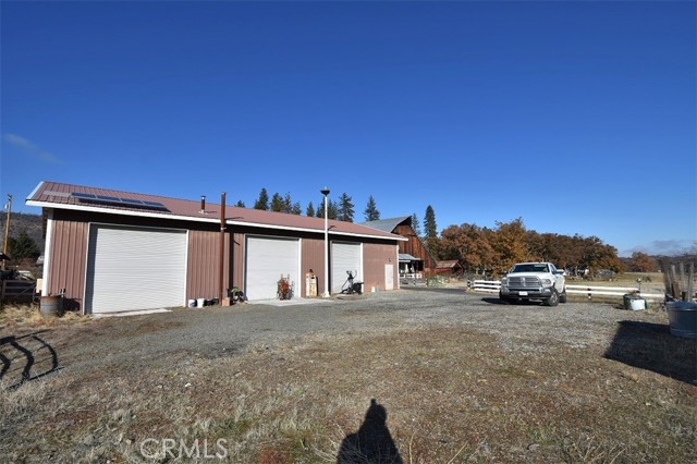 Detail Gallery Image 32 of 39 For 2530 W State Highway 3 Rd, Yreka,  CA 96097 - 4 Beds | 4/1 Baths
