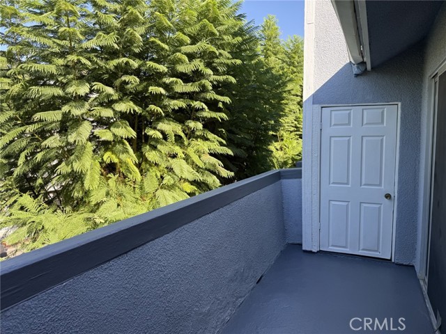 7640 Oso Avenue, Winnetka CA: https://media.crmls.org/medias/05d816c0-70a5-4508-a2e4-d2222c3116dc.jpg