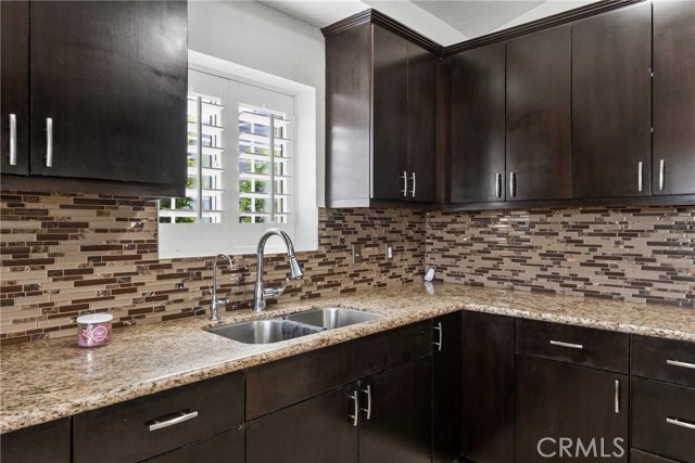 Image 16 of 43 For 13815 Del Ray