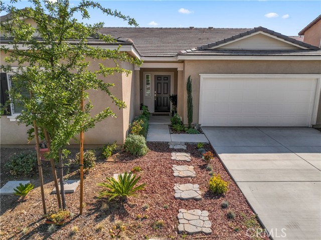 Detail Gallery Image 3 of 38 For 30765 Expedition Dr, Winchester,  CA 92596 - 3 Beds | 2 Baths