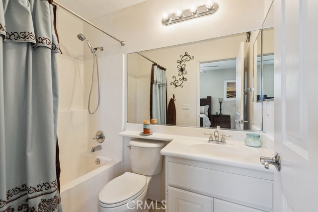 Image 16 of 23 For 27597 Lafayette Way